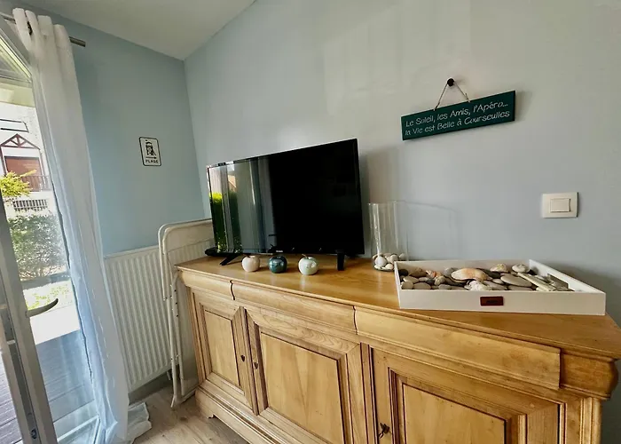 Le Calme Marin Avec Jardin A 150m De La * Courseulles-sur-Mer